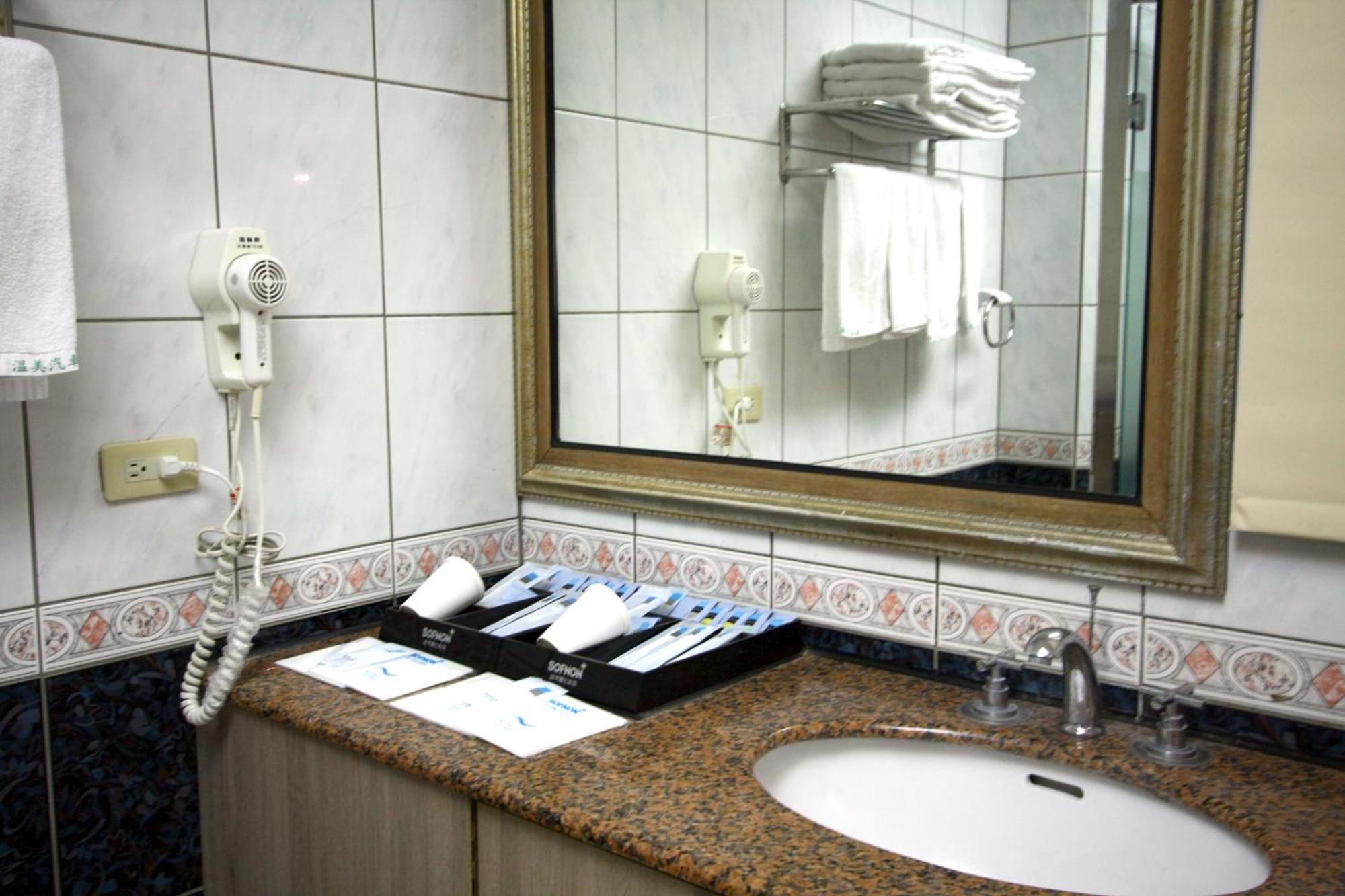 Wen Mei Motel Nantou Kültér fotó